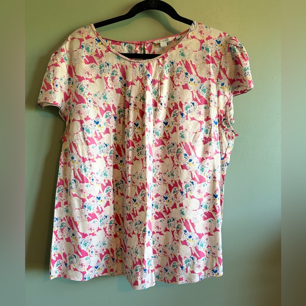 Boden fun floral cap sleeve blouse